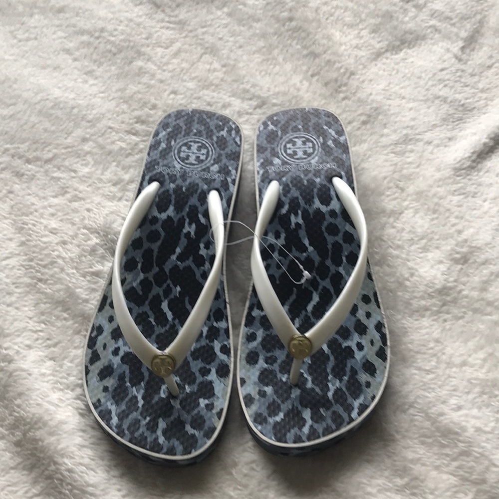 New, never worn Tory Burch wedge flip flops